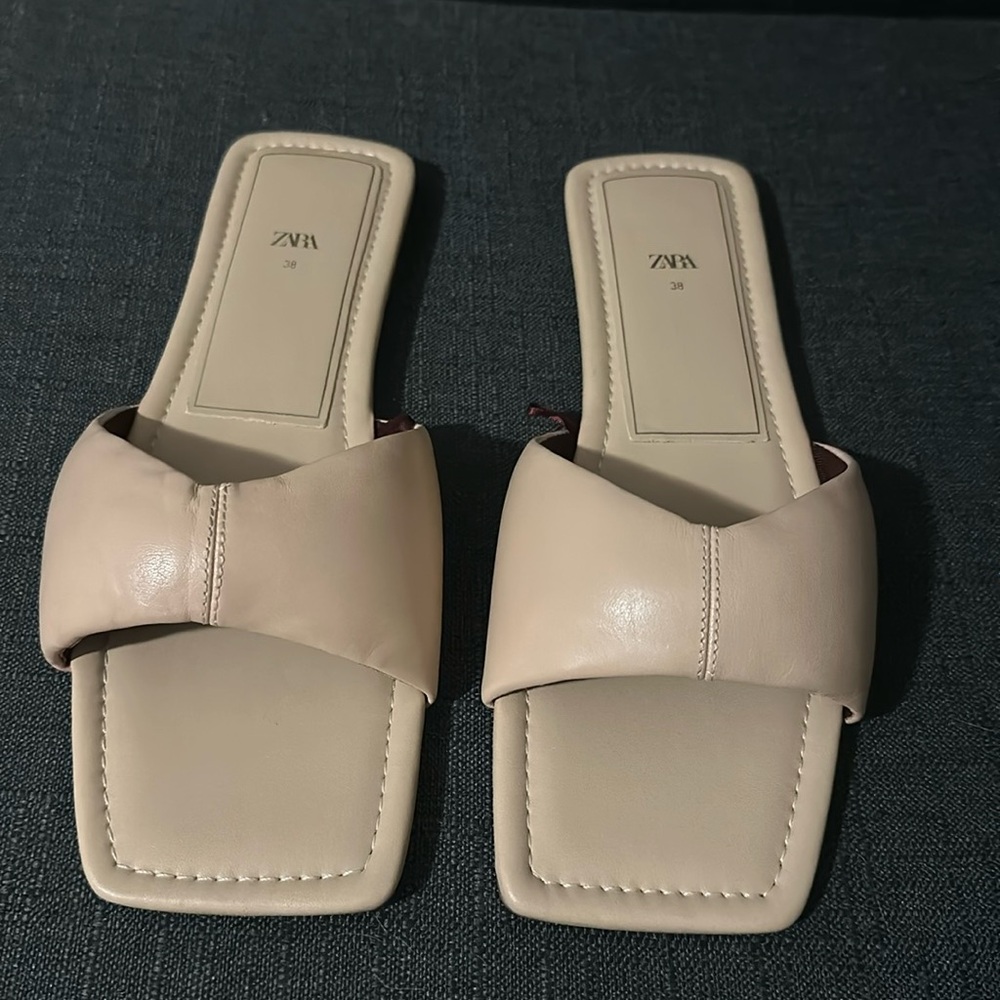 Zara FLAT PADDED LEATHER SANDALS BEIGE REF 1612/711